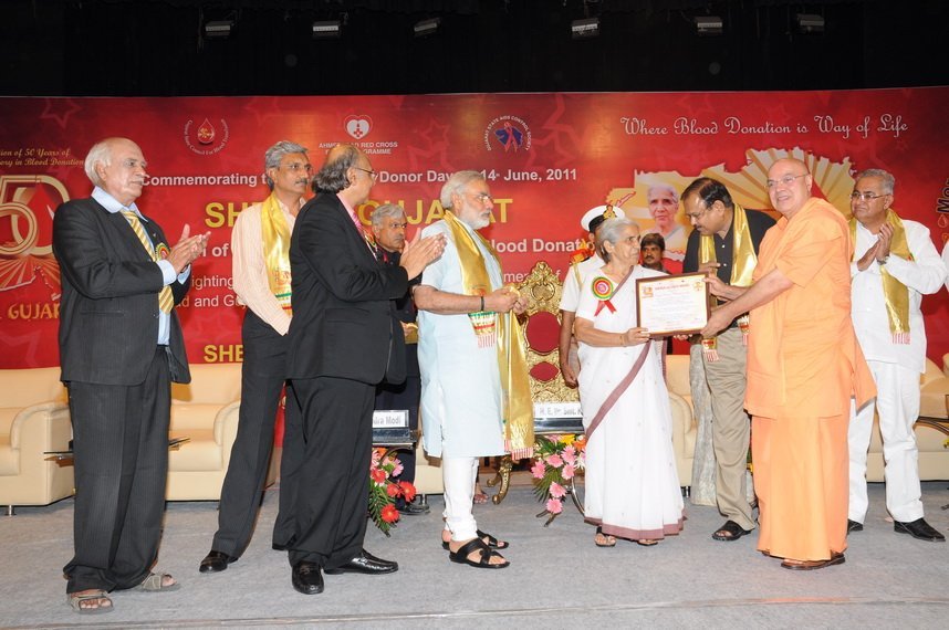 Blood_Donation_Felicitation_June2011